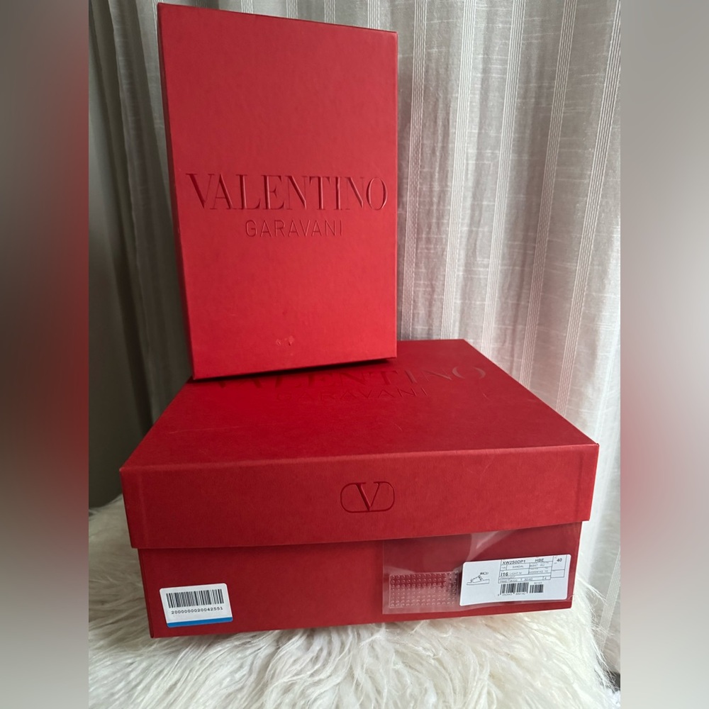 2 Valentino Garavani Bold Red Box. Buyer gets both for 1 price.